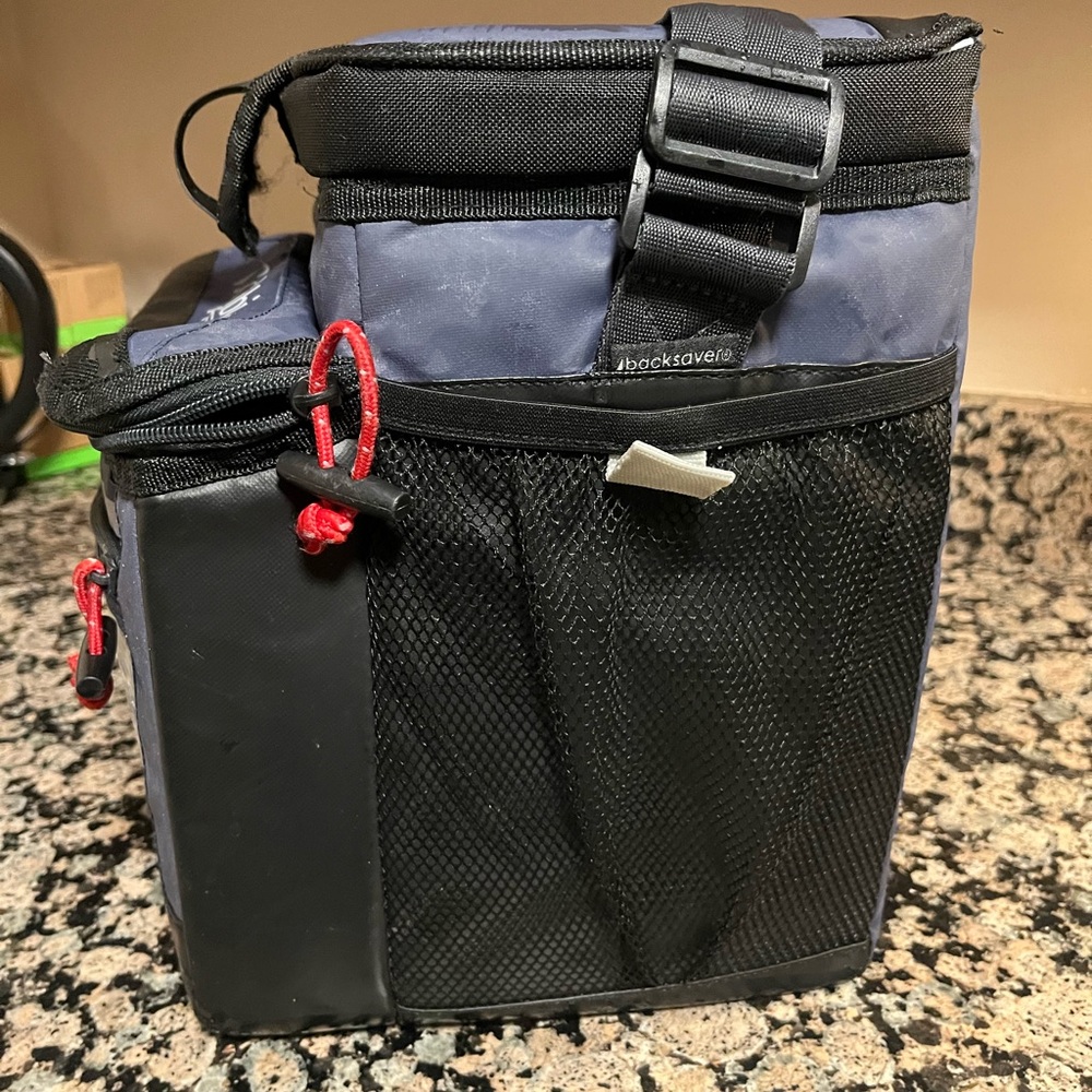 Columbia PFG Navy and Black Cooler Bag - Picture 5 of 16